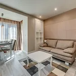 R & R Apartment