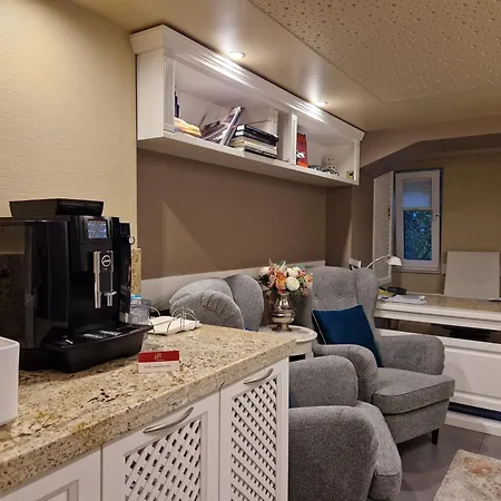 Apartment R & R *